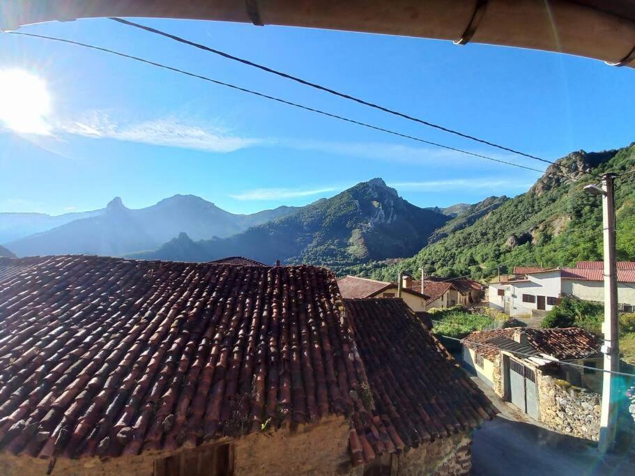Casa Rustica En Dobres Con Vistas A La Montana Villa Ngoại thất bức ảnh